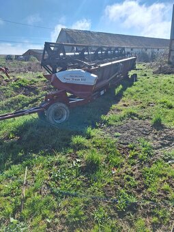 Rostselmash Power Stream 900 + vozík - 2