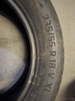 Vontinental 235/55R18 104V - 2