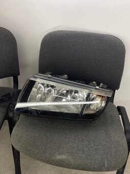 Svetlá Škoda fabia 1 fl čierne - 2