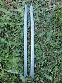 BMW X3 E83 lišty čelného skla - 2