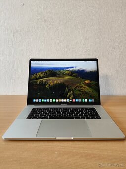 MacBook Pro 15 2018 | i7 • 32GB • 512GB SSD - 2