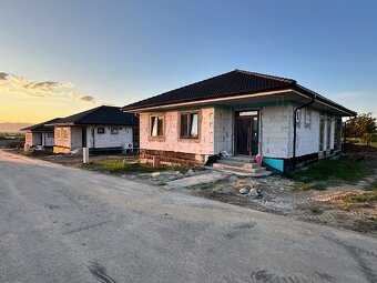 POSLEDNE 2 BUNGALOVY REZIDENICA HAZIN - 2