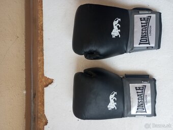 Boxerské rukavice LONSDALE PRO veľkosť M 14 oz - za 1/3 ceny - 2