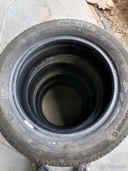 Pneu 195/55 r15 - 2