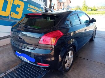Kia ceed 3d - 2