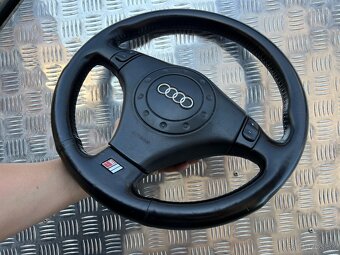 Audi TT S - line 3ramenny volant - 2