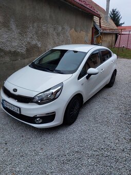 Kia Rio Sedan - 2