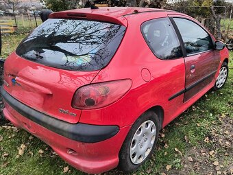 Predám Peugeot 206 - 2