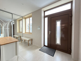 Prenájom rodinného domu Grot - 2