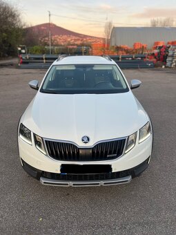 Škoda Octavia 3 facelift scout dsg - 2