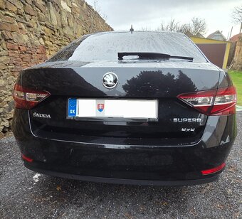 Skoda Superb 2.0 TDI 190k 4x4 L&K DSG stret so zverou - 2