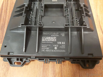 Riadiaca jednotka VW 7H0937086P - 2