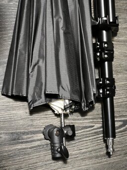 Walimex statív na blesk a 100cm dáždnik Lastolite - 2