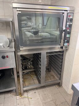 Konvektomat značky UNOX - 2