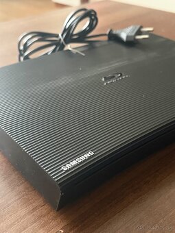 Blueray Samsung BD J5500 - 2