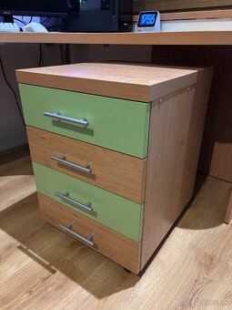 Pisací stôl - rohový - 2