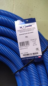 Ochranné trubky modrá ,červená po 50m - 2