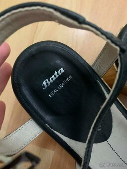 Kožené dámske sandále na platforme Baťa (veľ. 39) - 2