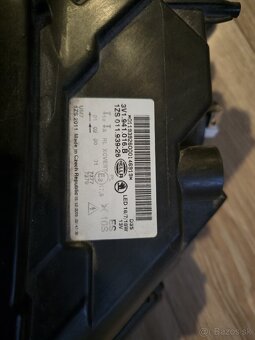 Pravý svetlomet skoda superb 3 - 2