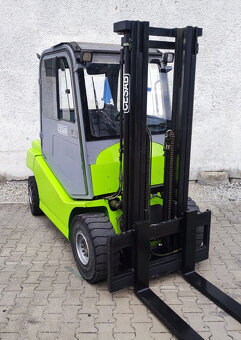 Vysokozdvižný vozík LPG - 2