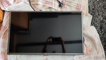 Televízor LG 32LB561U - 2