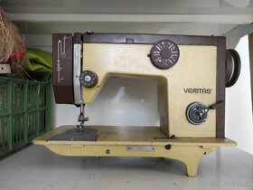 Šijací stroj Veritas - 2