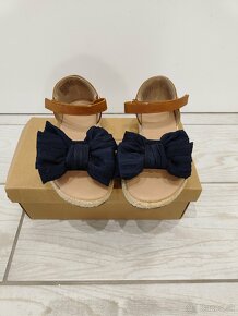 Dievčenské sandálky - 2