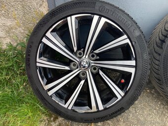 Originál Toyota 5x114,3 - 225/45R17 zimné - 2