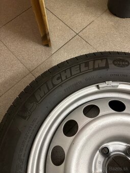 Pneumatiky letne michelin 205/60 R 16 - 2