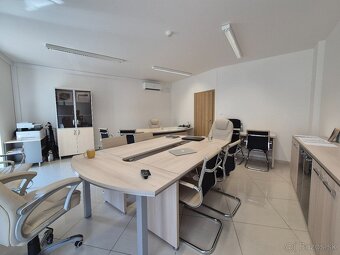 Prenájom kancelárie 32m2 s parkovaním v centre Prešova - 2