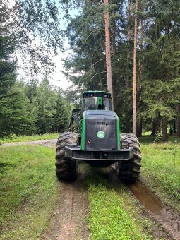 Prodám HARVESTOR JOHN DEER 1470 E - 2