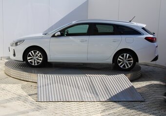 Hyundai i30 CW 1,6 CRDi 81kW (2018) - 2