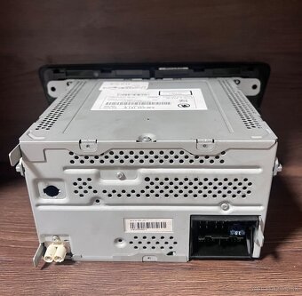 Škoda Rapid 2din autorádio 5J0035161E - 2