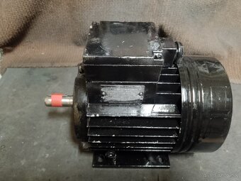Predam elektromotor 0,55kw. - 2