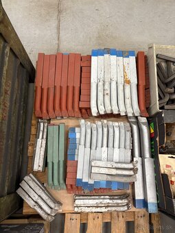 Predám sústružnícke nože a držiaky - 2