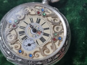 Strieborné, vreckové hodinky. - 2