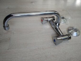 Kuchynska bateria na stenu - 2