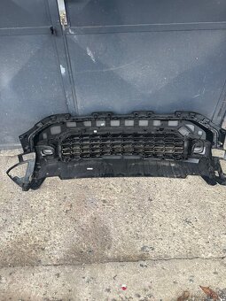 Duster iii nárazník - 2