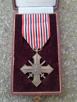 Ceskoslovensky vojnovy kriz - 2