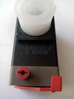 Predam nové pneumaticke ventili Parker Germany - 2