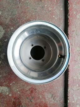 Suzuki LTZ 400 - zadný disk - 2