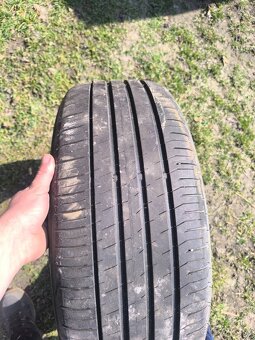 Predám letné pneu 225/45 r18 - 2