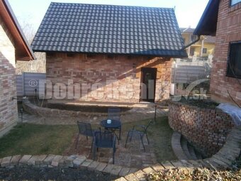 Chatkový komplex šiestich chát na predaj v obci Podhájska - 2