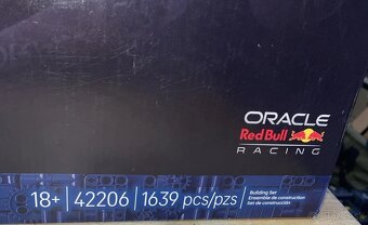 LEGO Technic 42206 Oracle Red Bull Racing RB20 F1 - 2
