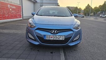 Hyundai i30 1.6i MPI DOHC CVVT Family - 2