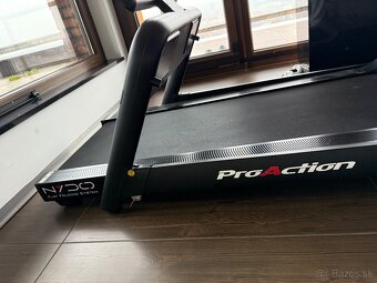 Bežiaci elektricky pás BH fitness NYDO - 2