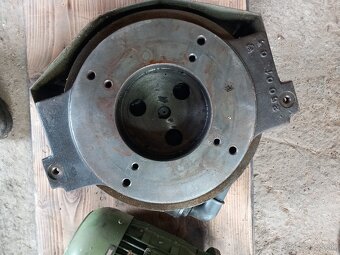 Hydraulicka jednotka. - 2