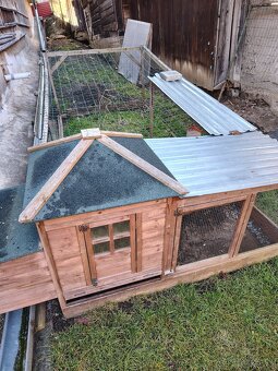 Kurník pre 4 nosnice - 2