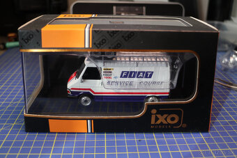 Modely áut 1:43 - 2