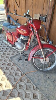 Jawa 250 - 2